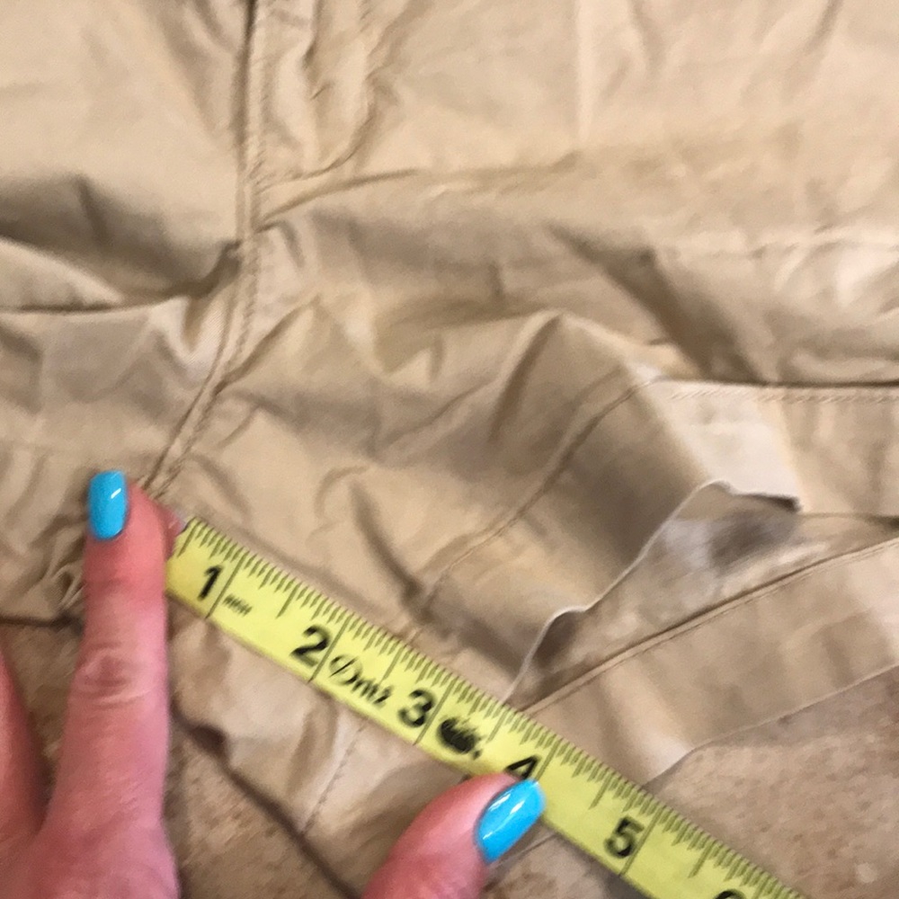 Old Navy shorts - Picture 4 of 6